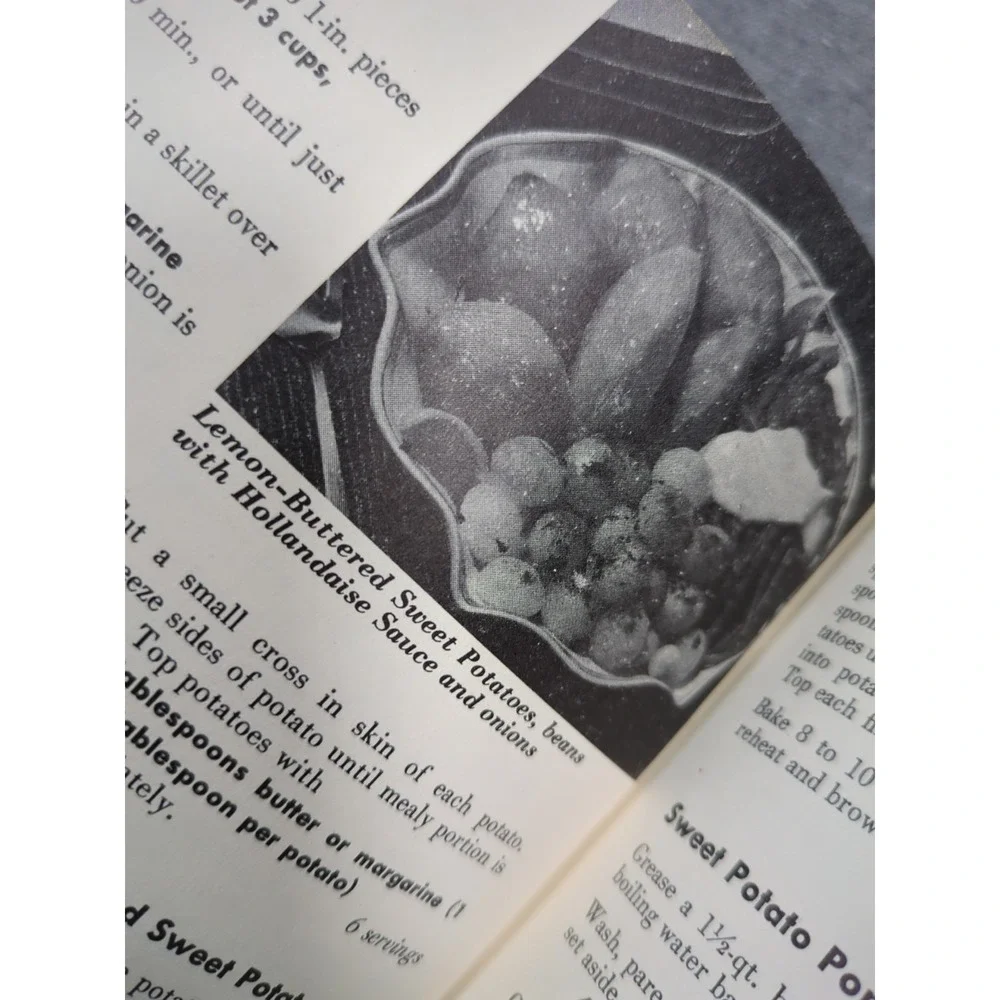 VTG 1955 The Creole Cookbook by Culinary Arts Institute‎ 201 New Orleans Recipes